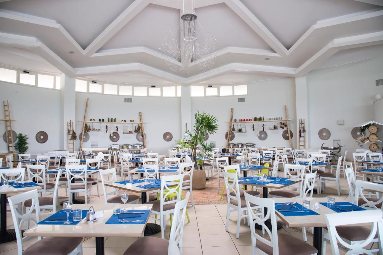 Gattarella Family Resort - Seaside Rooms&Suites Vieste Esterno foto